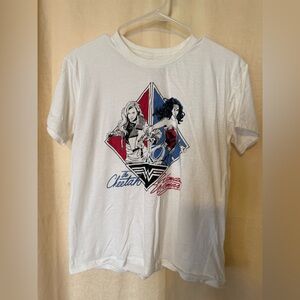 Wonder Woman vs Cheetah T-shirt, Women’s Medium White 1984 Retro Graphic T-shirt